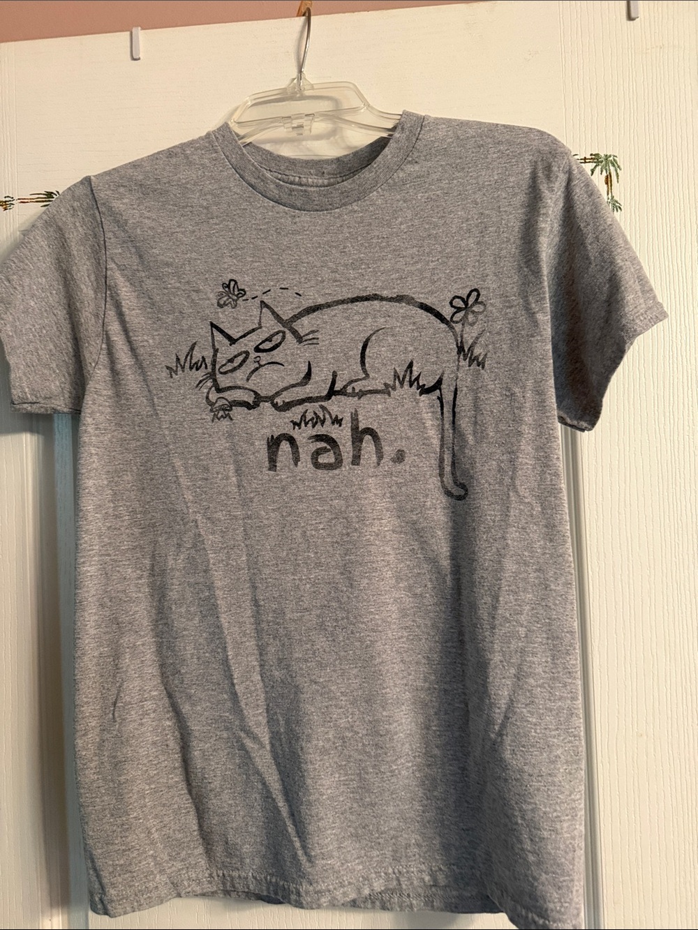 Gray Cat 'nah.' Graphic T-Shirt - Unbranded